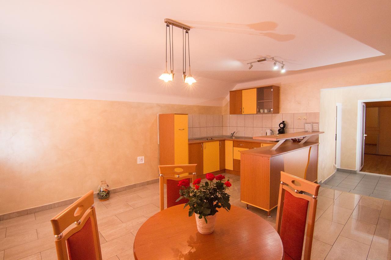 Pensiunea Haus Paltinul Sibiu Ngoại thất bức ảnh